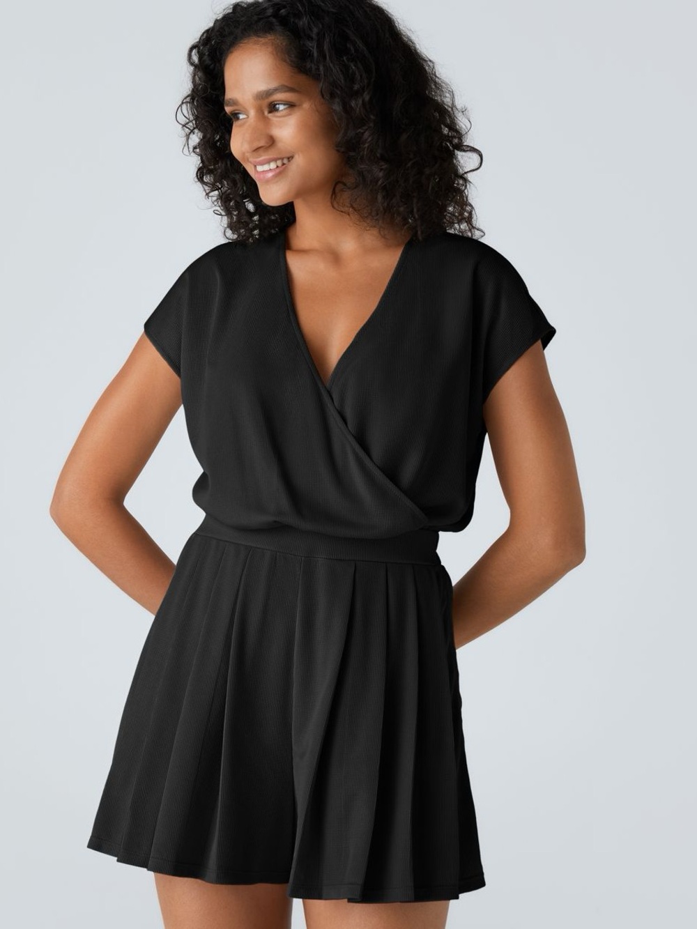 NWT Halara Black V-Neck Short Sleeve Waffle Casual Romper Size M